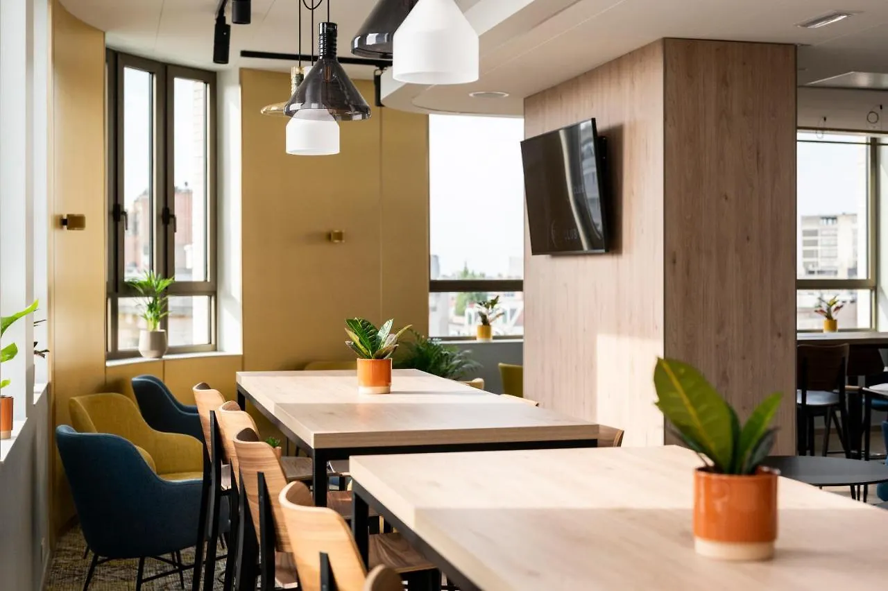 B&B Hotel Antwerpen Centrum  Антверпен