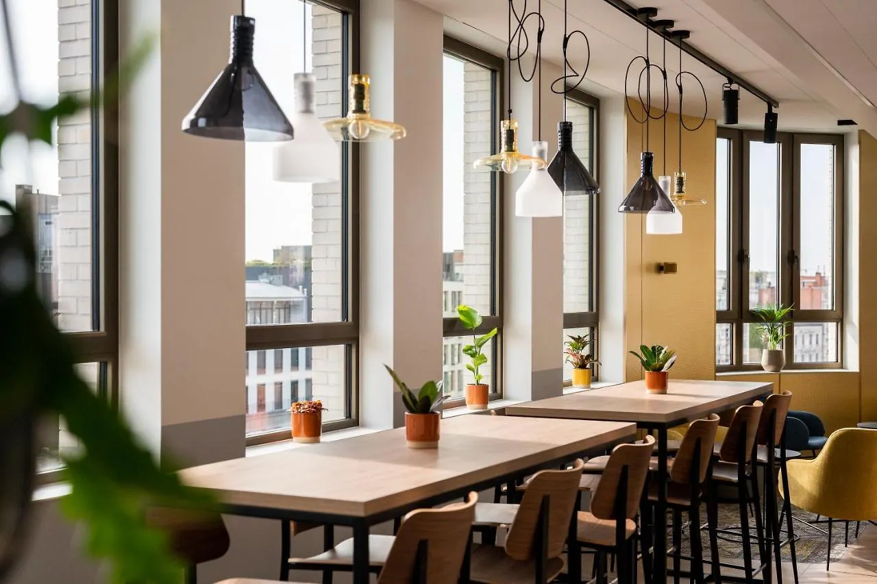 ***  B&B Hotel Antwerpen Centrum Бельгия