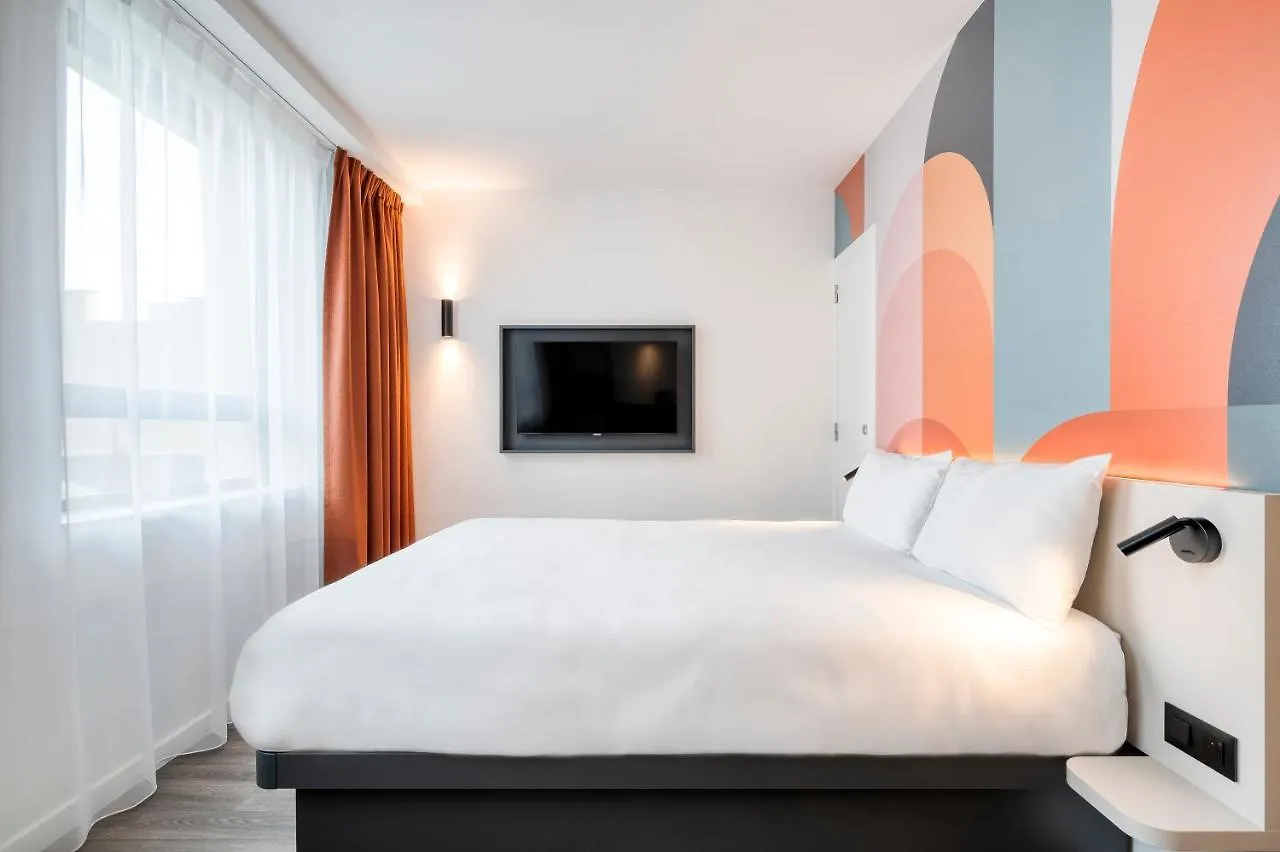 B&B Hotel Antwerpen Centrum 3*, Антверпен Бельгия